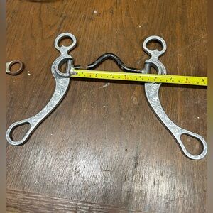 bit 5” western show bit, high port